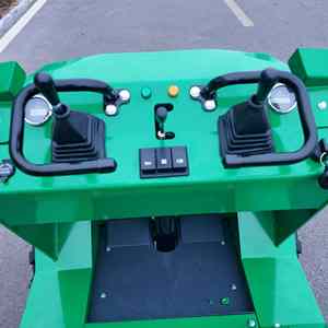 Mini-chargeuse compacte 4x4 avec godet de grande capacité, matériel de construction compact - Product Image 4
