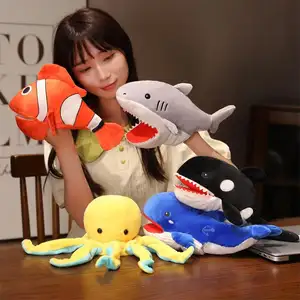 ตุ๊กตาสัตว์ยัดนุ่นรูปจระเข้ฉลามรูปโลกในมหาสมุทรตุ๊กตาหุ่นมือยัดไส้สำหรับเด็กผู้หญิง