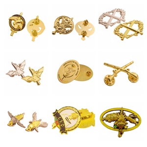Épinglette personnalisée <span class=keywords><strong>en</strong></span> forme d'ailes 3D, médailles d'<span class=keywords><strong>or</strong></span> des États-Unis Épinglette d'<span class=keywords><strong>ange</strong></span> avec insigne de parachutiste de 1976 et fermoir papillon - Product Image 6