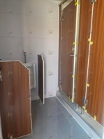 Salle de bain modulaire préfabriquée tout-en-un de luxe Salle de douche complète en acier avec toilettes pour utilisation préfabriquée