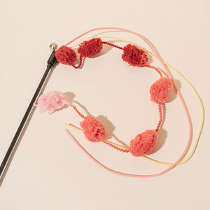 Factory direct sales of new bamboo ball tassel cat teaser stick, durable and <b>bite</b>-resistant plastic cat toy wholesale. - Product Image 4