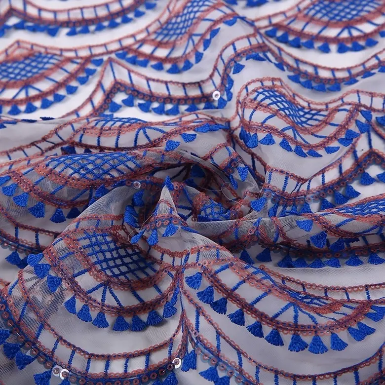 Tela de bordado de damas con lentejuelas de malla de tul 3D de diseño de prendas de vestir de proveedor de China en China