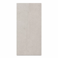 Dalle en pierre frittée beige Portland grand format 1200x2800mm avec traces fossiles pour mur, sol et plan de travail