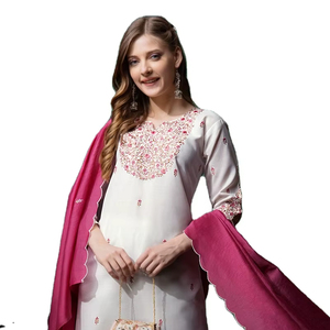 Conjunto de Kurti con Estampado en Frío de Rayón con Estampado Dorado para Venta al por Mayor - Product Image 1