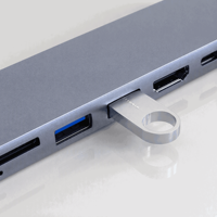 Hub USB-C 8-en-1 en alliage d'aluminium gris OEM ODM avec prise en charge USB 2.1/2.0, USB 3.0/2.0, charge PD et lecteur de carte SD - En stock