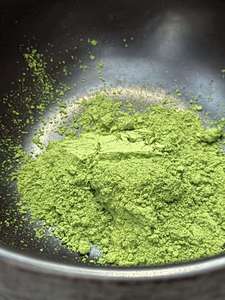 Té <span class=keywords><strong>Verde</strong></span> <span class=keywords><strong>Matcha</strong></span> Orgánico de Grado Ceremonial en Polvo, Té Saludable para Adelgazar, Paquete de 100g, Bolsa y Caja Reciclables - Product Image 3