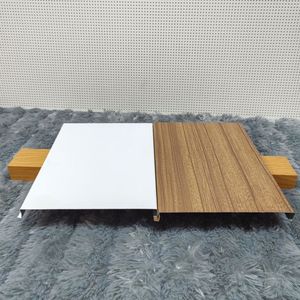 Tablero de tira de techo Decoración de <span class=keywords><strong>pared</strong></span> exterior Chapa de aluminio Placa de aluminio de <span class=keywords><strong>pared</strong></span> exterior de metal Placa de aluminio de grano de madera - Product Image 2