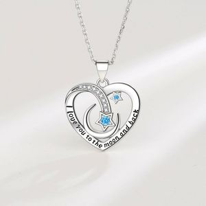 Collar Chapado en Oro con Colgante de Corazón 'Love You to Moon Back Mom' para Mujer - Product Image 2