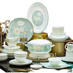Service de table de luxe vert avec bord doré, assiettes, bols, plats, en porcelaine fine, pour hôtels, pour 10 personnes - Product Image 5