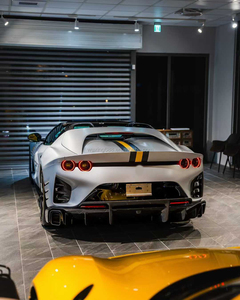 Kit carrosserie en fibre de carbone pour <span class=keywords><strong>Ferrari</strong></span> 812 <span class=keywords><strong>Competizione</strong></span> A - Pare-chocs avant et arrière, jupes latérales, diffuseur, capot - Product Image 3