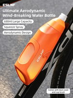 Bouteille d'eau pour vélo ESLNF, design aérodynamique, bouteille d'eau pour vélo 680 ml, bouteille d'eau compressible pour le cyclisme, bec en silicone anti-fuite