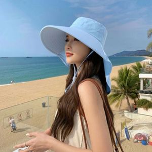 Wholesale Female Summer Sun <b>Bucket</b> <b>Hats</b> Big Brim Beach <b>Hat</b> for Women Sun <b>Hat</b> <b>With</b> <b>String</b> - Product Image 1