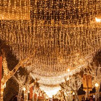 Guirlande lumineuse LED de Noël en forme de rideau de glaçons, blanc chaud doux 2700K, étanche IP66, clignotante, décorative pour scène et bar, 10 000 heures
