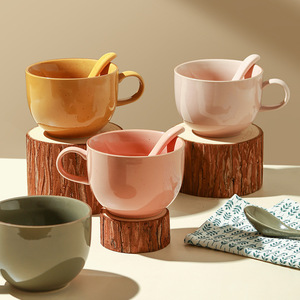 Taza de Café de Cerámica con Diseño de Dibujos Animados, Estilo Moderno y Elegante, Capacidad de 201-300 ml, Apta para Microondas y Lavavajillas, para Uso Doméstico, para Parejas - Product Image 4