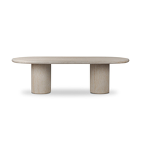 Table de salle à manger extérieure moderne en pierre marbrée unique avec double piétement en béton, 102 pouces, 8 places