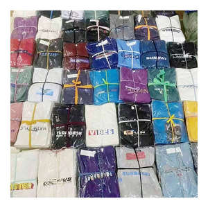 เสื้อผ้าผู้ชายขายดีประจำฤดูร้อน เสื้อยืดแขนสั้น กางเกงขายาว สินค้าคละแบบ สุ่มจัดส่ง - Product Image 1