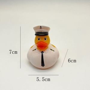 Pato de Goma de Plástico de 2 Pulgadas con Logotipo Personalizado al por Mayor, Ideal para Juegos de Fiesta de Carnaval de Verano, Regalos y Actividades al Aire Libre - Product Image 4