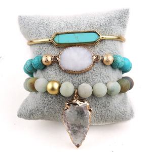 Juego de 3 pulseras de piedra Natural para mujer, Set de 3 pulseras con colgantes de flecha de cristal, color blanco - Product Image 4