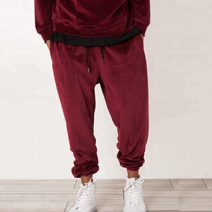 Jingyu fábrica <span class=keywords><strong>de</strong></span> moda <span class=keywords><strong>de</strong></span> alta calidad <span class=keywords><strong>terciopelo</strong></span> chándales <span class=keywords><strong>de</strong></span> <span class=keywords><strong>terciopelo</strong></span> hombres - Product Image 2