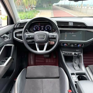 <span class=keywords><strong>Audi</strong></span> <span class=keywords><strong>Q3</strong></span> modèle <span class=keywords><strong>2021</strong></span> 1.4T Transmission automatique avec toit ouvrant - Product Image 5