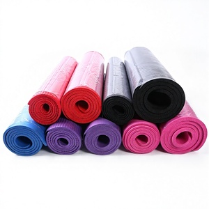 Tapete de Yoga Plegable Ecológico de Caucho para Pilates y Ejercicio, Duradero, Lavable, Alta Elasticidad, 1830x800x8mm - Product Image 1