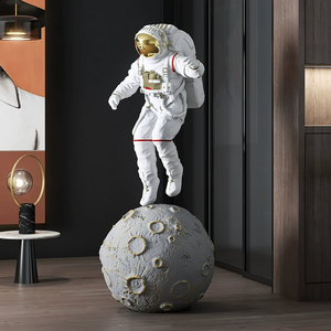 2023 nouveaux ornements d'astronaute astronaute Livehouse Bar KTV sol Sculpture ornement fabricant personnalisé - Product Image 3
