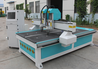 Machine de gravure CNC 1325 pour le travail du bois, machine industrielle pour le bois, le MDF, le contreplaqué, l'acrylique, le PVC, la fabrication de portes d'armoires et de meubles