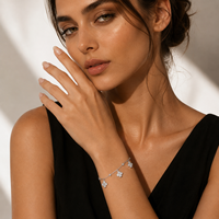 Gelang Semanggi Berdaun Empat Keberuntungan Perak S925 VVS1 Moissanite Micro Pave Clover Charms Rantai Dapat Disesuaikan Perhiasan Pergelangan Tangan Mewah Hadiah