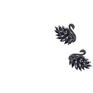 छोटे हंस स्टड इयररिंग्स बहु-परत जापानी और कोरियन मीठा थोड़ा ताजा इयररिंग्स छात्र कान के भेदी सुंदर महिलाओं के बालियां - Product Image 3