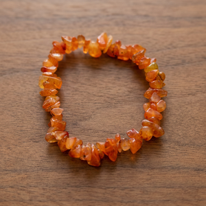 Carnelian Chips <b>Bracelet</b> Stretchable Unisex Trendy Acrylic Resin Lucite 4-15mm 7.5 Inches for <b>Healing</b> & Casual Wear - Product Image 3