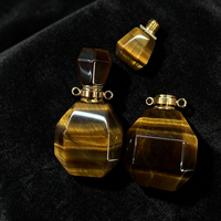 Pendentif Bouteille de Parfum Facetté Multi-Matériaux, Bijou en Pierre Naturelle et Cristal pour Huile Essentielle, Cadeau pour Femme