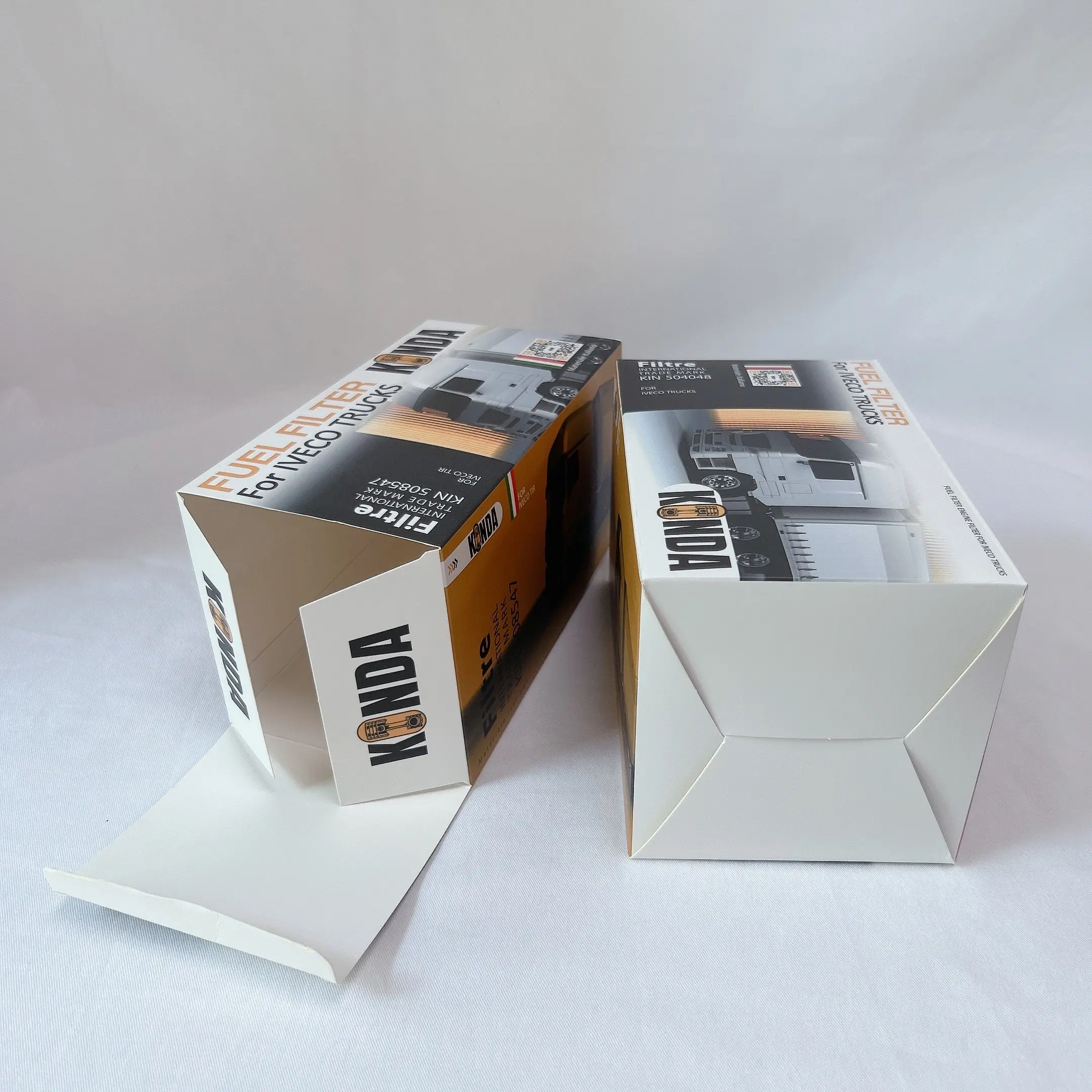 Confezione regalo di profumo cosmetico personalizzato all'ingrosso a buon mercato piccola scatola di carta bianca