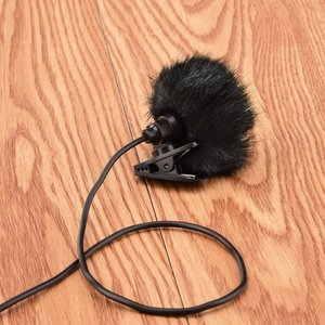 Parabrisas peludo y cabezal de micrófono de felpa para Mini micrófonos Lavalier adecuados para estudio, transmisión en vivo y uso en conferencias - Product Image 4