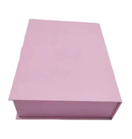 Boîte cadeau rigide de luxe personnalisée en matériaux recyclés avec fermeture magnétique blanche pour l'emballage de chaussettes et de perruques, avec carton et ruban
