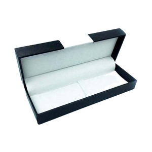 Promotional gift packing pen LEATHER BOX Luxury magnetic box Empty gift box wholesale
