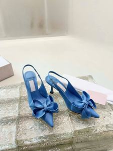 Tacones de Plataforma Versátiles, Elegantes y a la Moda, Diseño Original de Diseñador, con Lazo y Punta en Pico - Product Image 3