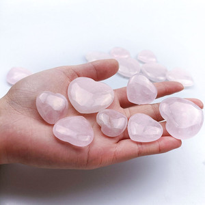 Cristal <span class=keywords><strong>rose</strong></span> <span class=keywords><strong>quartz</strong></span> sculpture cœurs <span class=keywords><strong>rose</strong></span> 25mm 30mm 40mm <span class=keywords><strong>rose</strong></span> <span class=keywords><strong>quartz</strong></span> cœur pour cadeau en gros - Product Image 2
