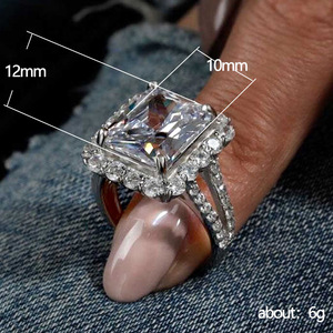 Anello con Zirconia Cubica Quadrata per Donne, Regalo di Lusso per Anniversario di Matrimonio con Stile Elegante - Product Image 5