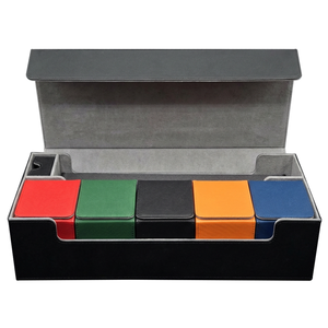 Paquete de Colección 7 en 1 |   <span class=keywords><strong>Caja</strong></span> de almacenamiento grande con 5 compartimentos interiores y tapete de juego |   Almacenamiento TCG Definitivo para Commander Pokémon - Product Image 1