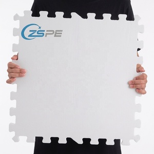 Panneau <span class=keywords><strong>de</strong></span> patinage sur glace en HDPE personnalisable ZSPE, <span class=keywords><strong>kit</strong></span> complet pour patinoire, pour parc d'attractions et centre <span class=keywords><strong>de</strong></span> divertissement - Product Image 3