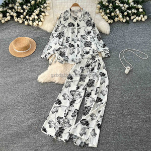 Factory Wholesale Ladies Casual Suit Bandage Top and High Waist Printed Pants Suit Jogging <strong>Wear</strong> Wholesale - Product Image 5