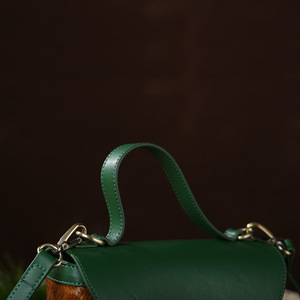 Chinese Style Bamboo Woven Bag Cowhide Crossbody Bucket Bag For Women All Seasons Vintage Design - Product Image 3