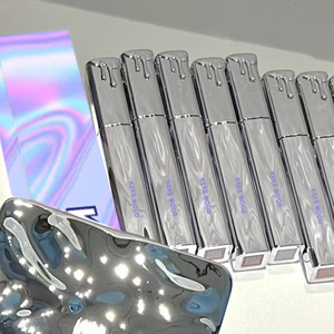 เคเคมูด ลิปกลอสเนื้อมิเรอร์ 6 สีใหม่ ให้ความชุ่มชื้น ติดทนนาน กันน้ำ และบำรุงริมฝีปาก - Product Image 3