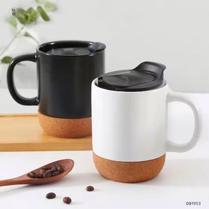 แก้วเซรามิคพิมพ์โลโก้ตามสั่ง สำหรับนม กาแฟ ชา - ใช้ในสำนักงานและที่บ้าน พร้อมฝาไม้ก๊อก ของขวัญส่งเสริมการขาย - Product Image 1
