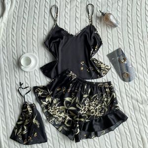 Vêtement de nuit féminin élégant à imprimé floral en gros, ensemble pyjama 2 pièces avec camisole et short à volants, confortable pour la maison - Product Image 4
