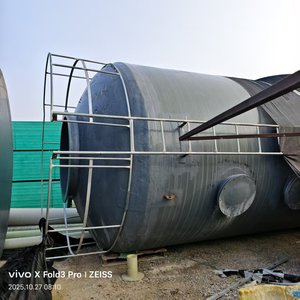 Frp Fume Air <span class=keywords><strong>Scrubber</strong></span> Toren Met Pomp Water <span class=keywords><strong>Scrubber</strong></span> Verpakt Kolom 90% Zuiveren Efficiëntie Op Maat - Product Image 3
