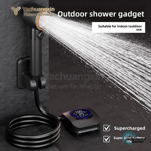 Ducha portátil recargable por USB para exteriores con pantalla digital y cabezal de pulverización ajustable, diseño impermeable - Product Image 6
