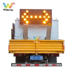 Papan panah lalu lintas LED dipasang kendaraan truk LED konstruksi jalan 1500*750MM harga grosir pabrik 12 tahun