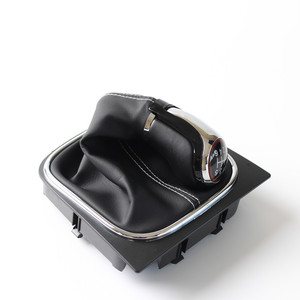 Housse de pommeau de levier de vitesse en cuir avec surpiqûres blanches pour Volkswagen Golf 5 6, protection du levier de vitesse pour boîte manuelle - Product Image 2