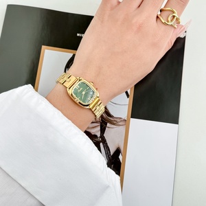 <span class=keywords><strong>Montre</strong></span> à quartz pour <span class=keywords><strong>femme</strong></span> Scottie A9726B, très vendue, bracelet en cuir, boîtier en alliage <span class=keywords><strong>étanche</strong></span>, verre cristal, nouvelle <span class=keywords><strong>montre</strong></span> pour <span class=keywords><strong>femme</strong></span>. - Product Image 4